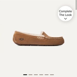 UGG Ansley Moccasin Slippers women’s size 8 chestnut brown